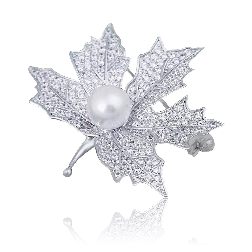 Dainty Maple Leaf Cubic Zirconia Pearl Brooch 